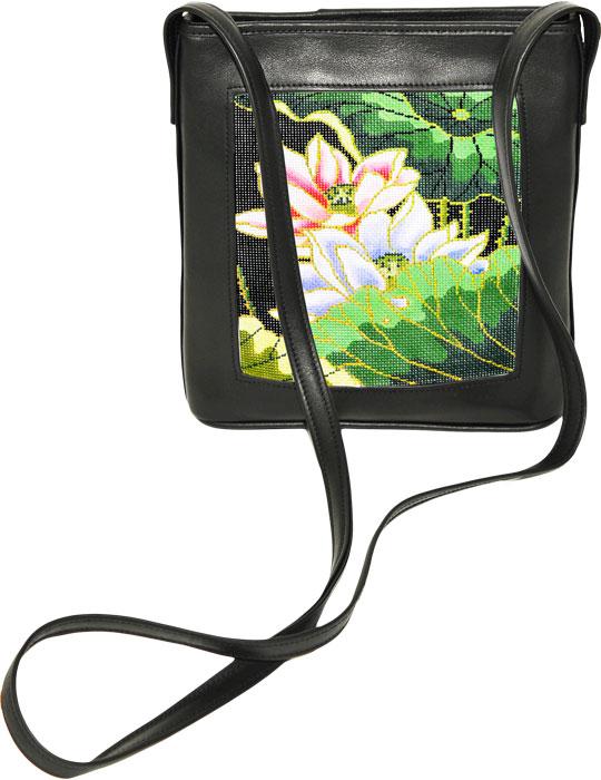 LARGE POUCH