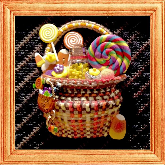 Tiny Halloween Treats Basket